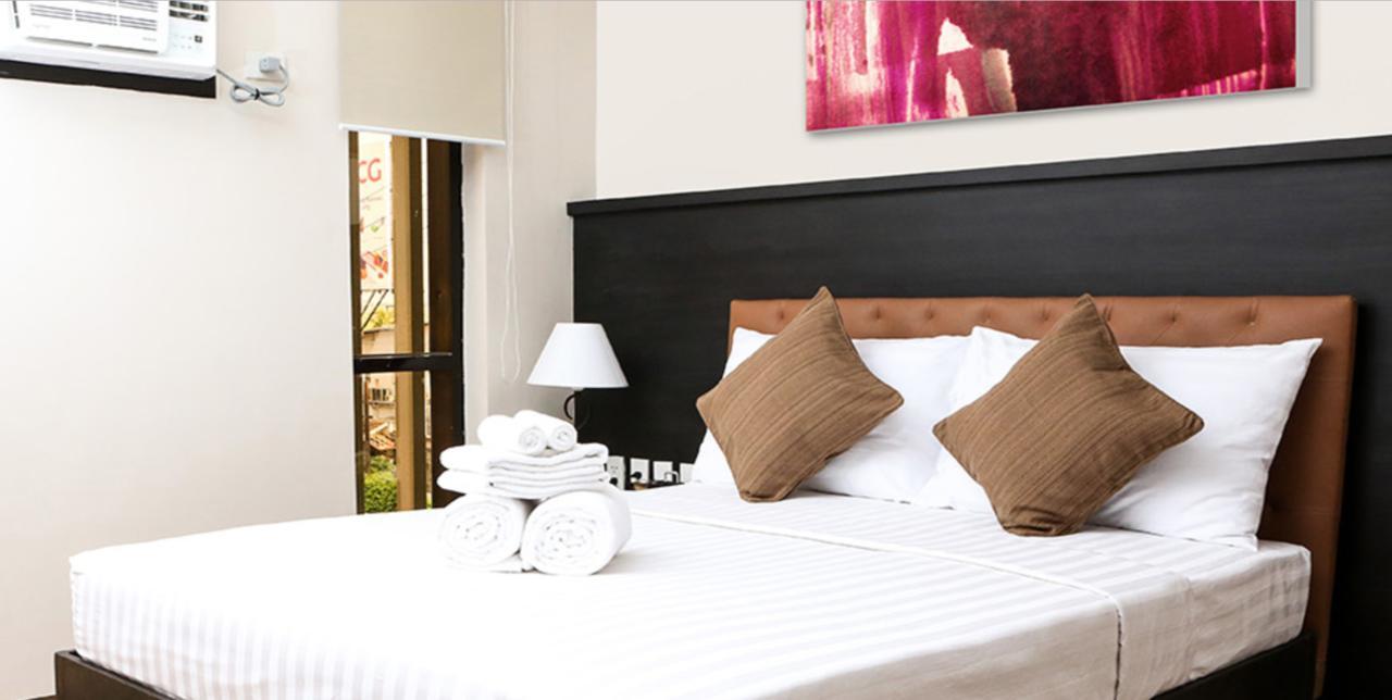 Achievers Airport Hotel Пасай Екстериор снимка